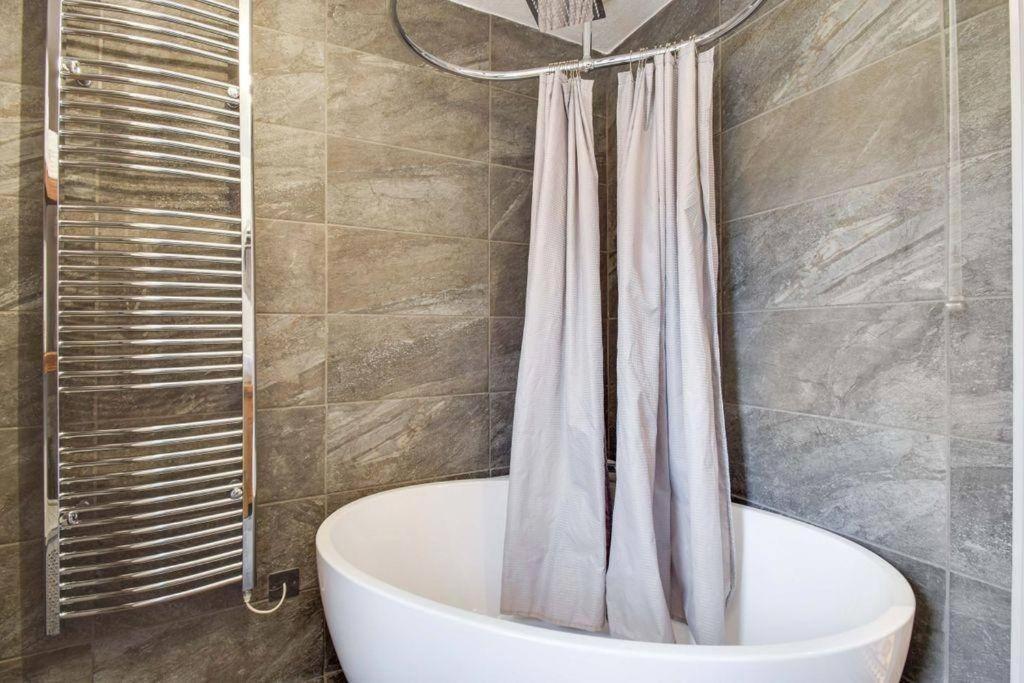Newly Renovated Characterful Cottage, Wheal Rose Scorrier Kültér fotó